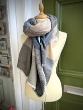 Load image into Gallery viewer, Hearth - Checked Winter Scarf
