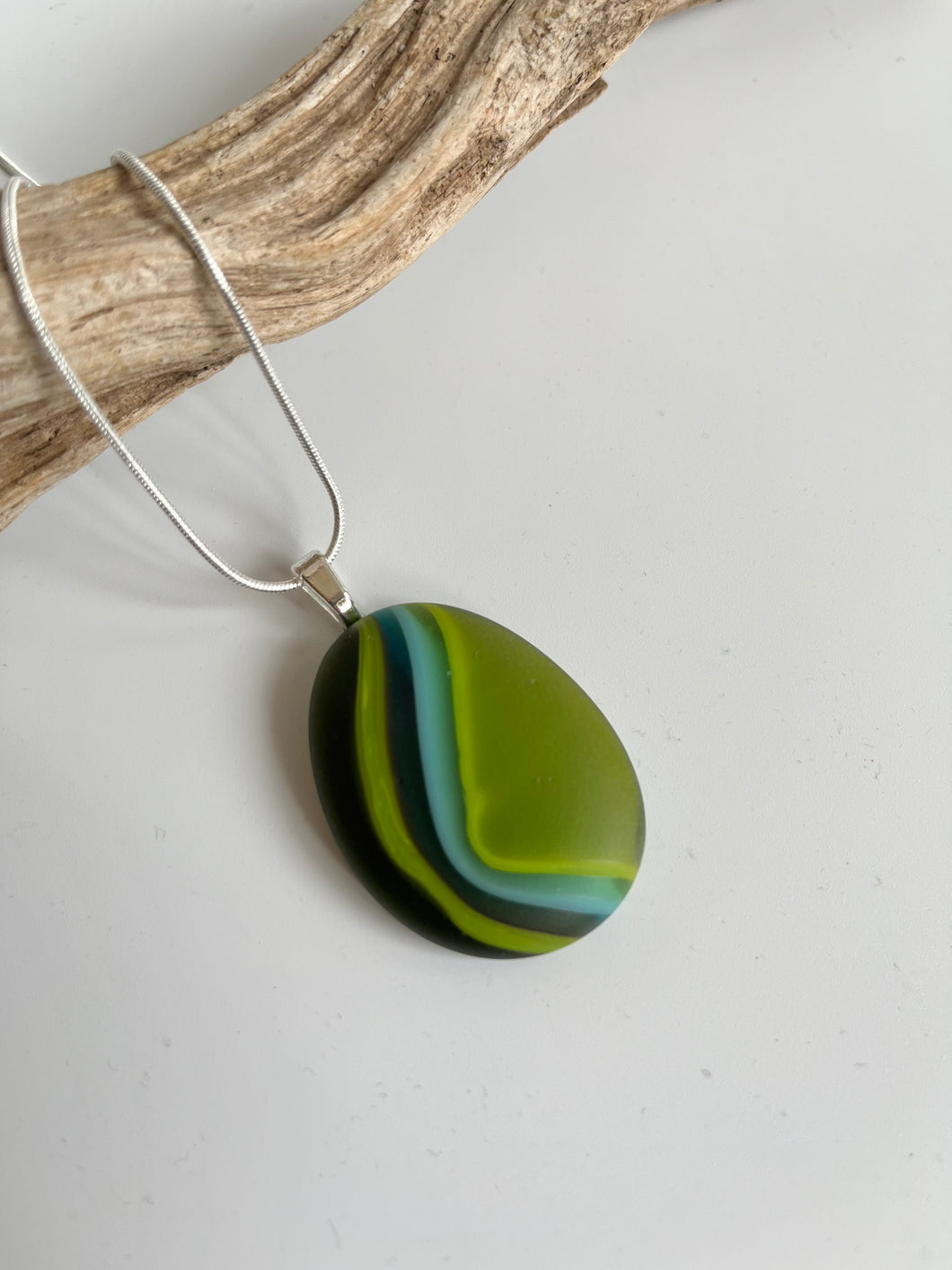 Glass pebble style pendant on necklace chain #169
