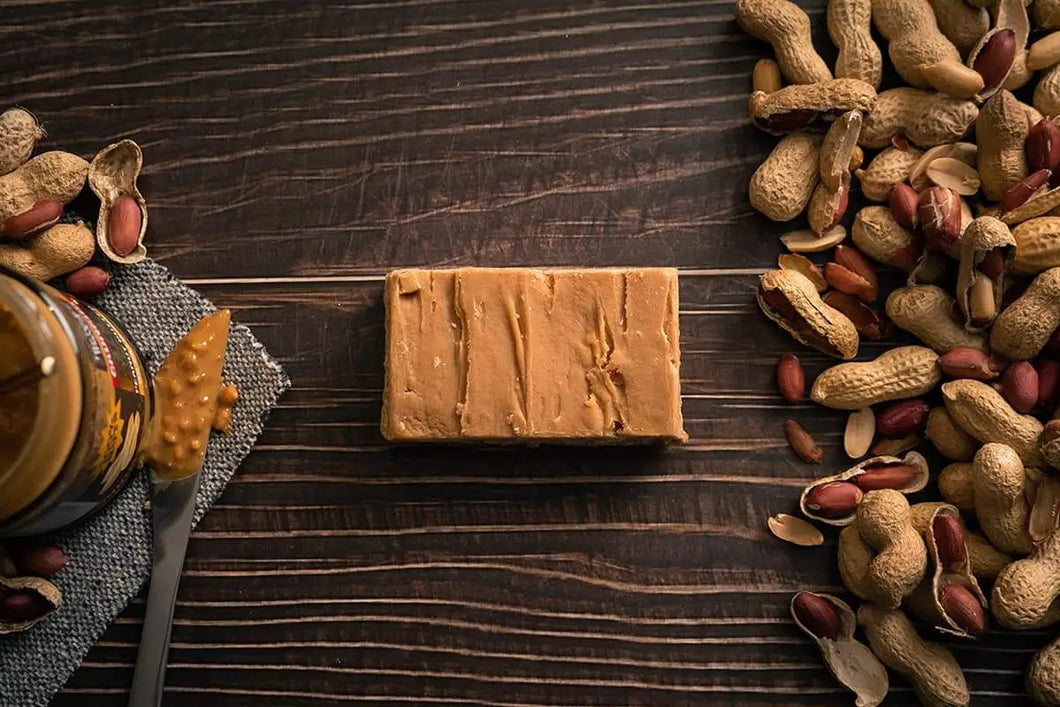 Peanut Butter Fudge Classic Bar 100g - by The Ochil Fudge Pantry