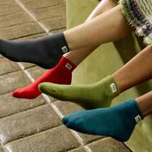 Load image into Gallery viewer, Wembley Ankle Socks for Women in Teal
