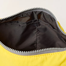 Load image into Gallery viewer, Farringdon Half Moon Bag in Passionfruit
