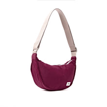 Load image into Gallery viewer, Farringdon Half Moon Bag in Merlot Taslon
