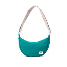 Load image into Gallery viewer, Farringdon Half Moon Bag in Ocean View Taslon
