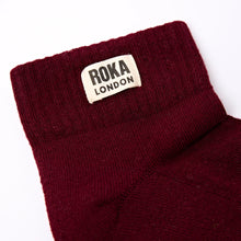Load image into Gallery viewer, Wembley Ankle Socks for Women in Plum
