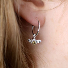 Load image into Gallery viewer, Sterling silver bee earrings
