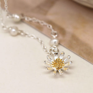 Sterling silver daisy and freshwater pearl necklace