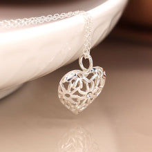 Load image into Gallery viewer, Sterling silver jali heart necklace
