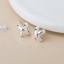 Load image into Gallery viewer, Silver Rounded Kiss Stud Earrings
