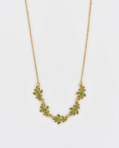 Oak Leaf Gold Choker Necklace