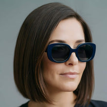 Load image into Gallery viewer, Holly Navy Sunglasses with Polarised lenses
