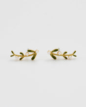 Load image into Gallery viewer, Niva Mistletoe Pearl Climber Earrings
