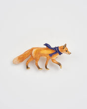 Load image into Gallery viewer, Cosy Fox Enamel Brooch
