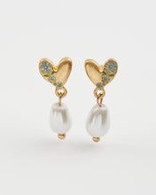 Load image into Gallery viewer, Forget-Me-Not Heart &amp; Pearl Earrings
