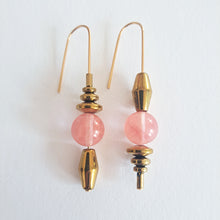 Load image into Gallery viewer, Consta - Pink or green aventurine and hematite earrings

