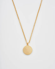 Load image into Gallery viewer, Fox Shadow Guide Necklace
