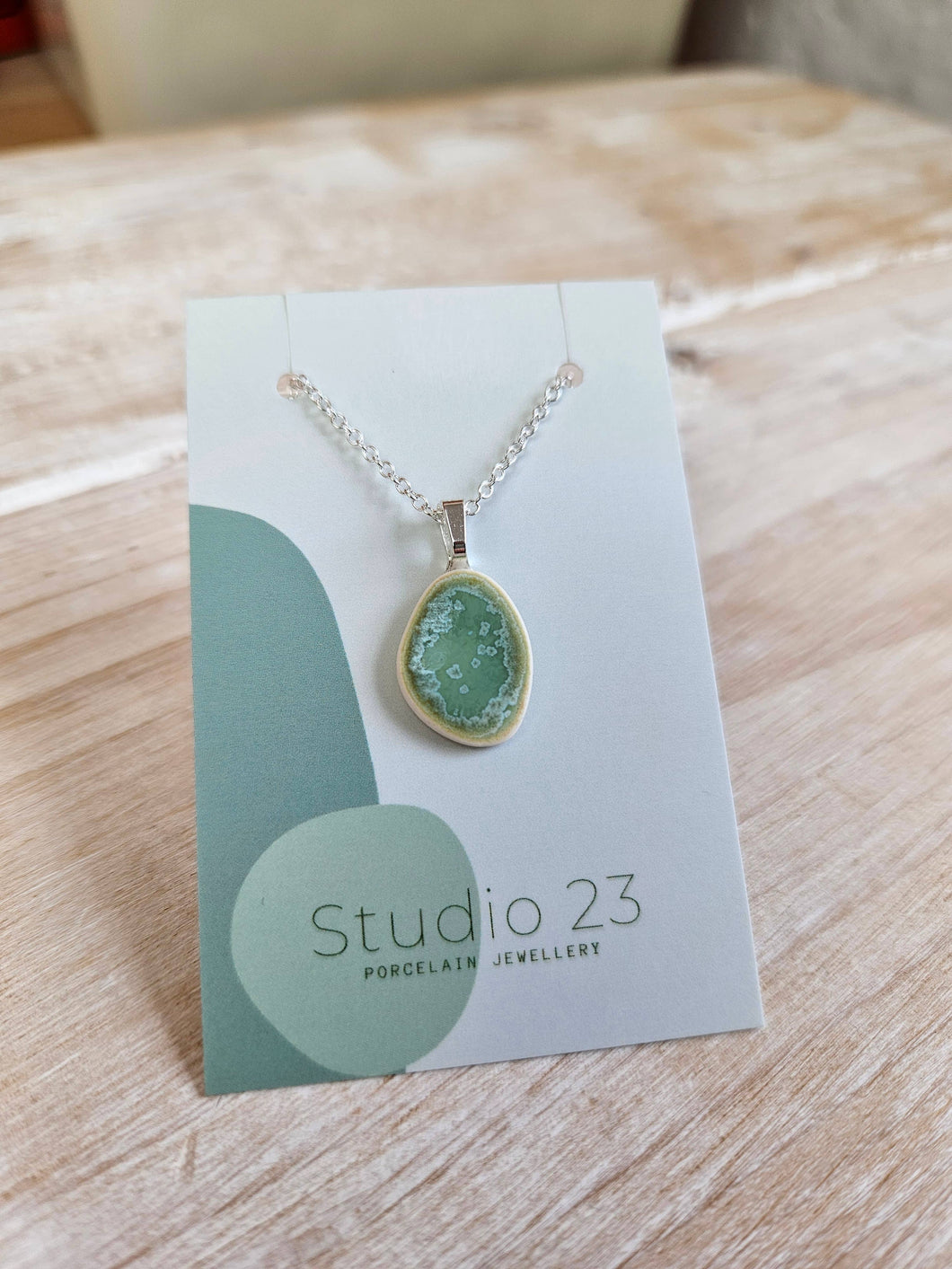 Porcelain Pebble Pendant: Ivy