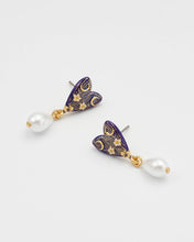 Load image into Gallery viewer, Jasmine Moon Butterfly Pearl Earrings
