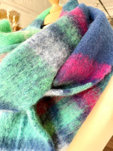 Load image into Gallery viewer, Forage - Tartan Winter Scarf
