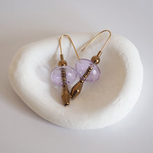 Load image into Gallery viewer, Gardena - glass bubble and hematite earrings - grey or mauve
