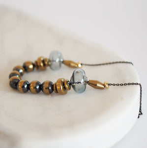Gardena - glass bubble and hematite long necklace - grey or mauve