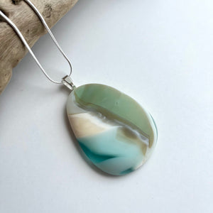 Glass pebble style pendant on necklace chain #115