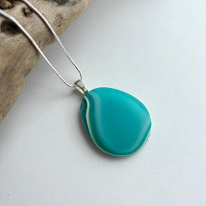 Glass pebble style pendant on necklace chain #118