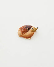 Load image into Gallery viewer, Enamel Hedgehog brooch
