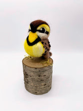 Load image into Gallery viewer, Needle felted Meadowlark
