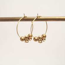 Load image into Gallery viewer, Abacus Diabolo hoop earrings
