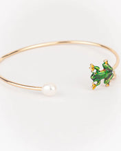 Load image into Gallery viewer, Enamel Frog Bangle
