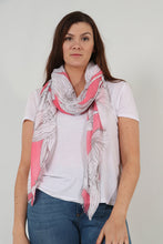 Load image into Gallery viewer, Fuchsia Large Tulip Print Scarf
