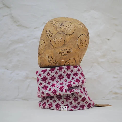 Raspberry Merino Wool Snood - Caernarfon Pattern