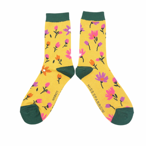 Ditsy floral ladies socks lime