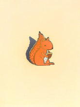 Load image into Gallery viewer, Red Squirrel enamel pin badge
