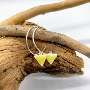 Triangle hoop earrings yellow